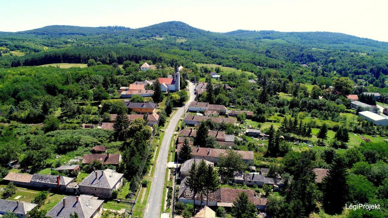 Hotel Tolnay Kúria és Vendégház Nagygorbo Exterior foto