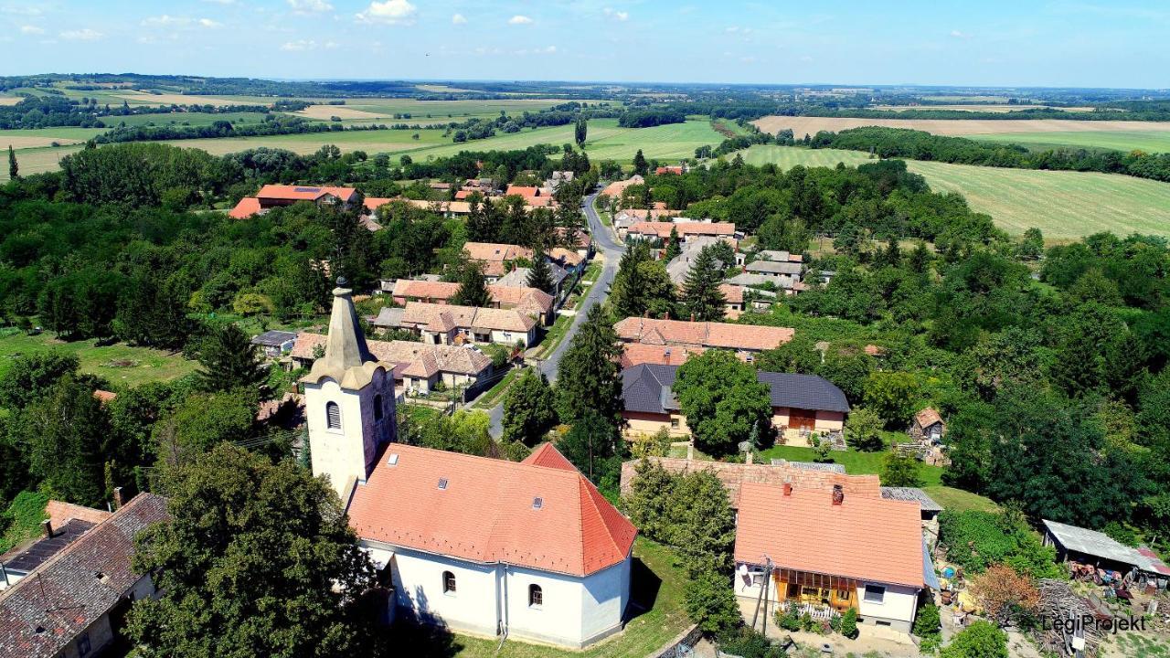 Hotel Tolnay Kúria és Vendégház Nagygorbo Exterior foto